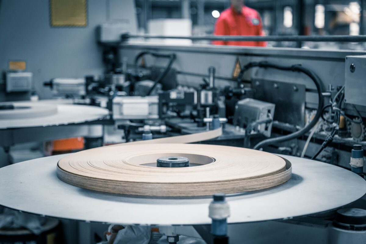 Budget 2027 : suramortissement industriel, taux réduit d'IS et CIR, ce qui se joue pour les PME